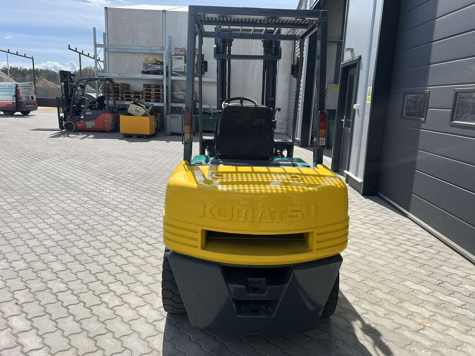Komatsu FD 30
