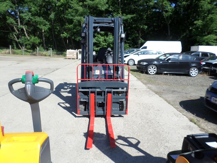 Linde H14T-01