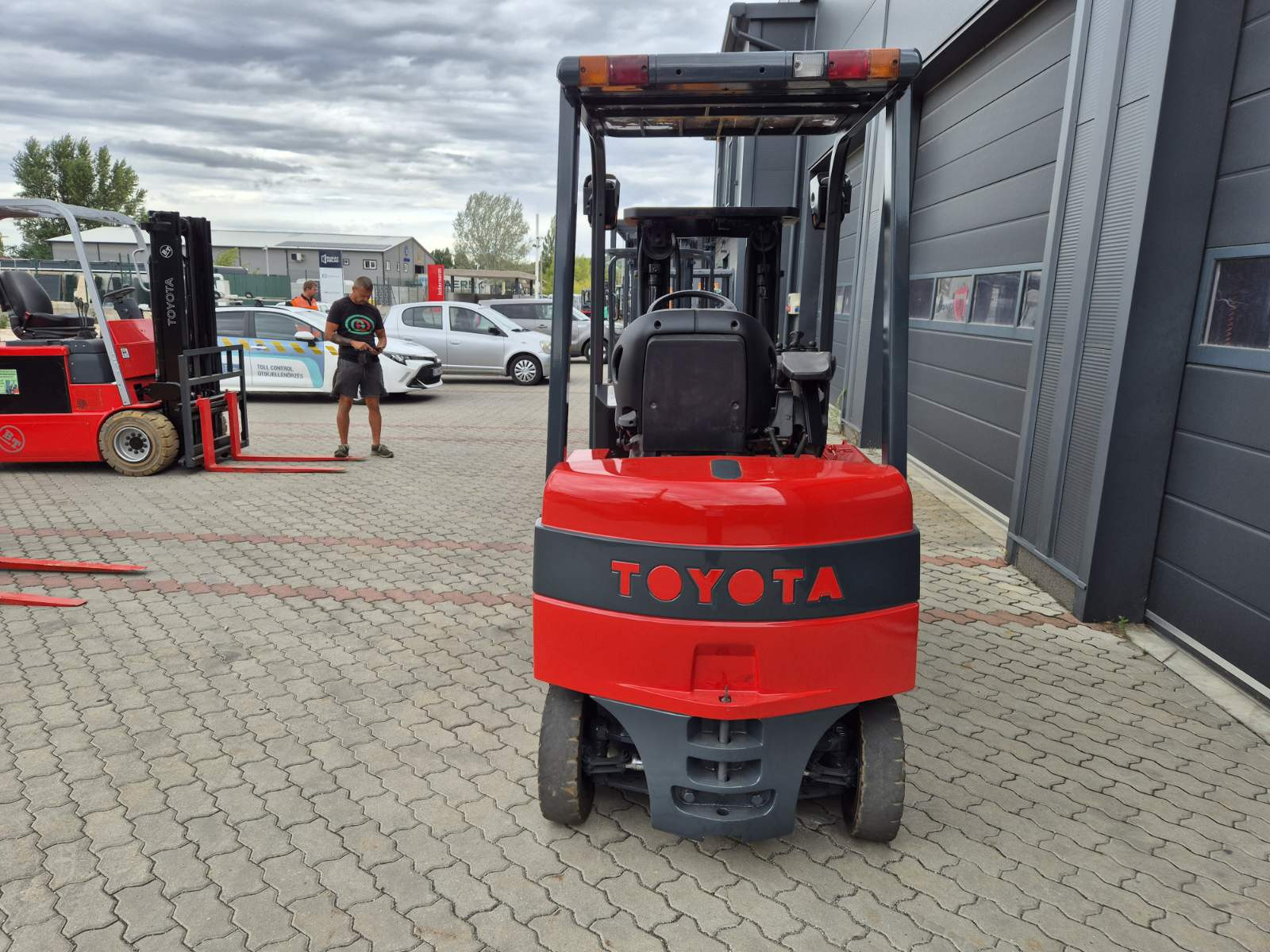 Toyota 7FBMF 16