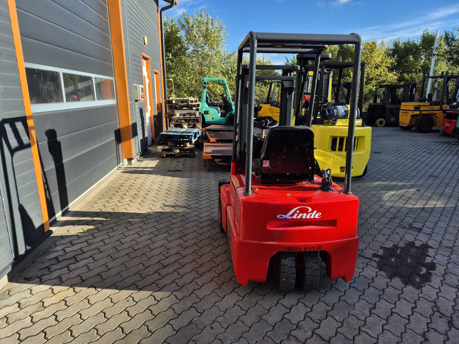 Linde E12