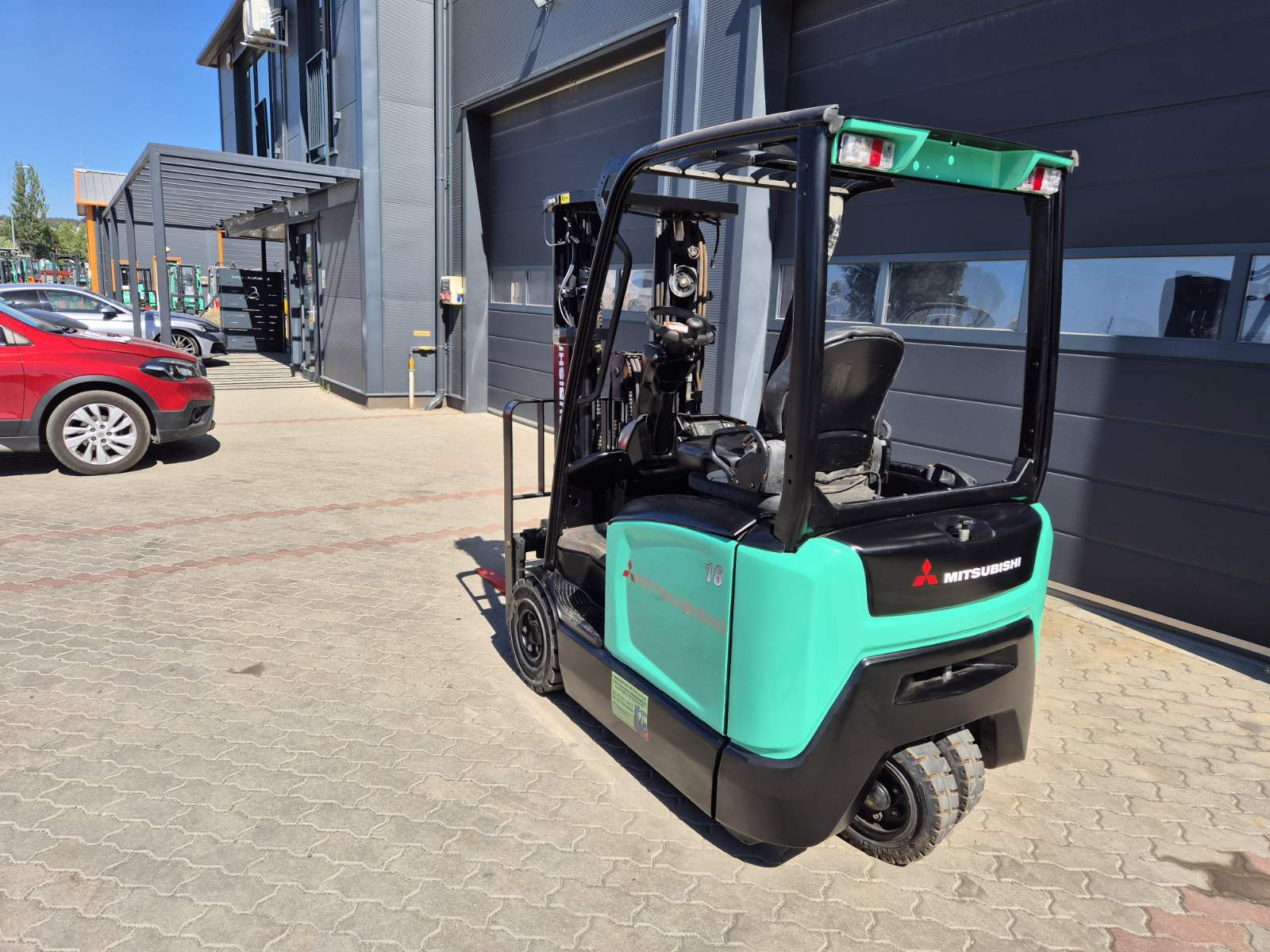 Mitsubishi FB 16CNT