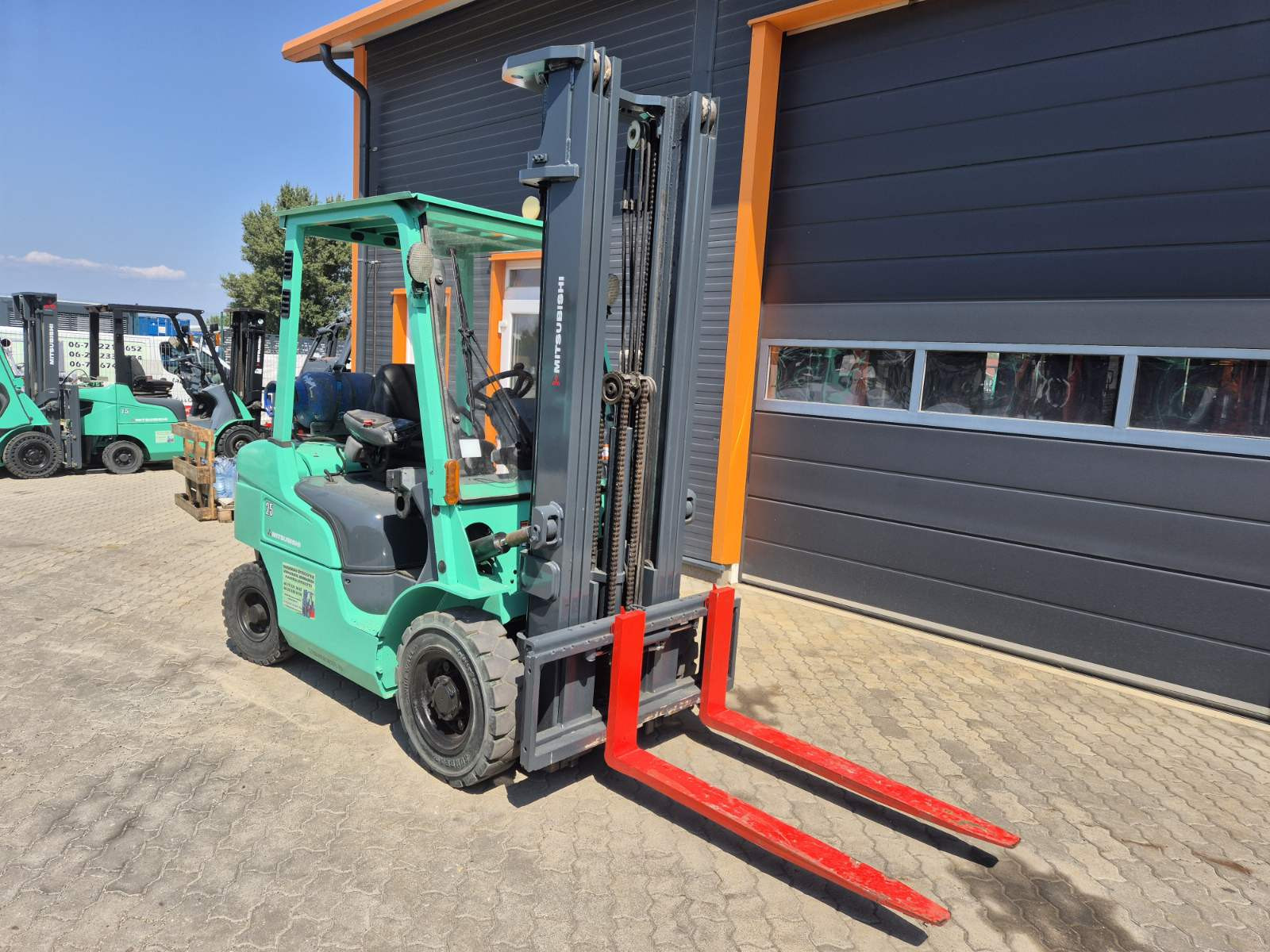 Mitsubishi FG 25NT